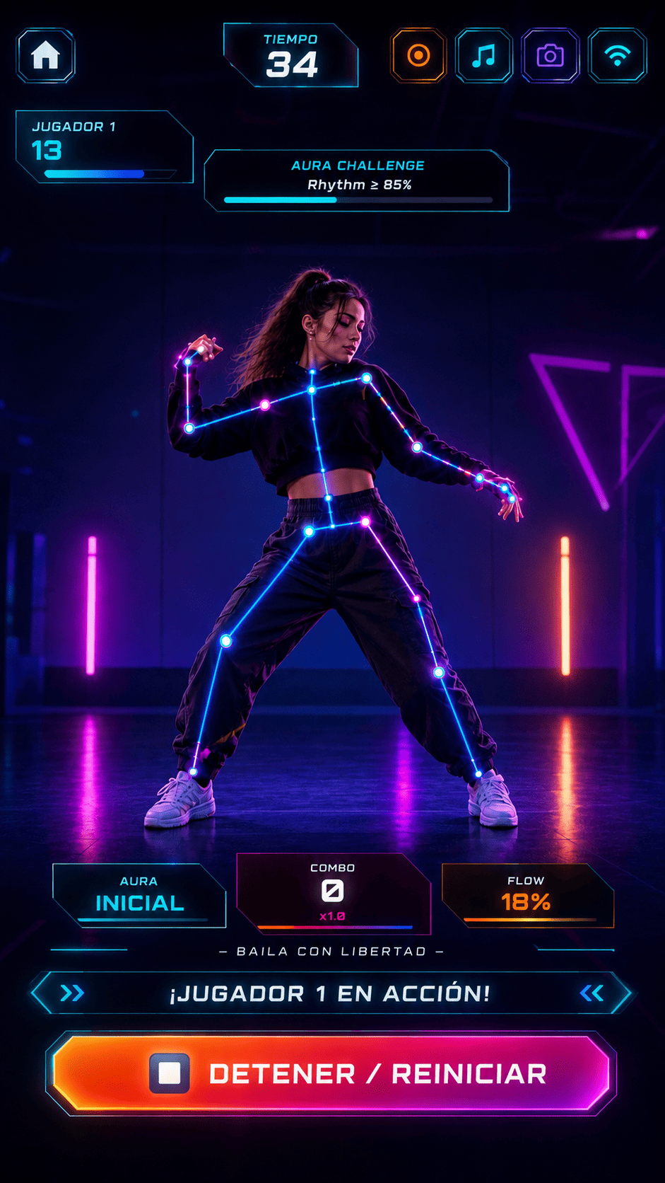 Interfaz real de Aura Dance durante una ronda con cámara, HUD, Aura Challenge, combo y flow